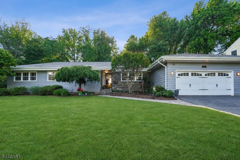 Yantacaw Brook - Residential