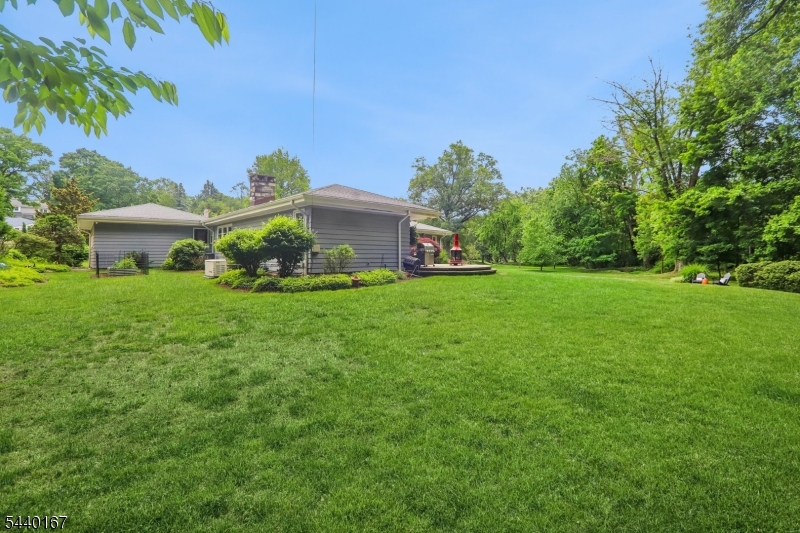 Yantacaw Brook - Residential