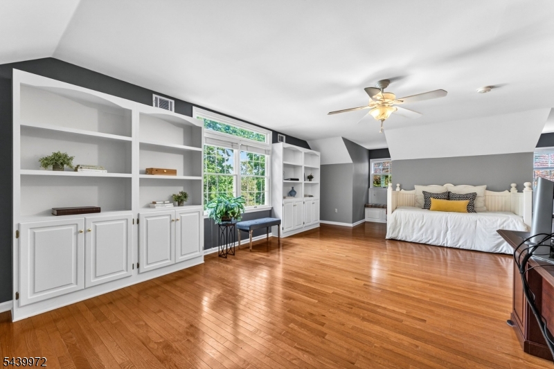 Eastpointe Estates - Residential