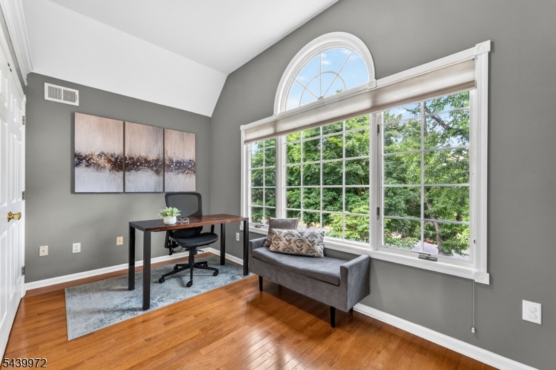 Eastpointe Estates - Residential