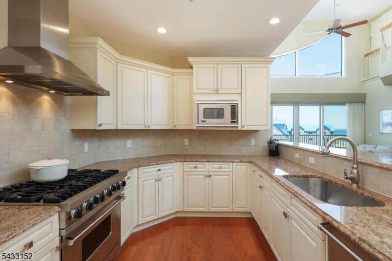 Diamond Beach - Residential