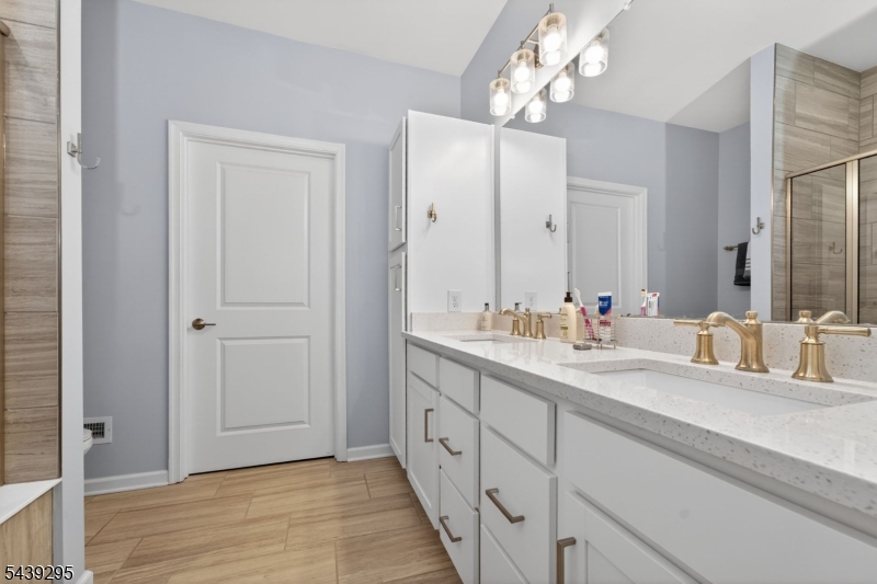 Hunterdon Creekside - Residential