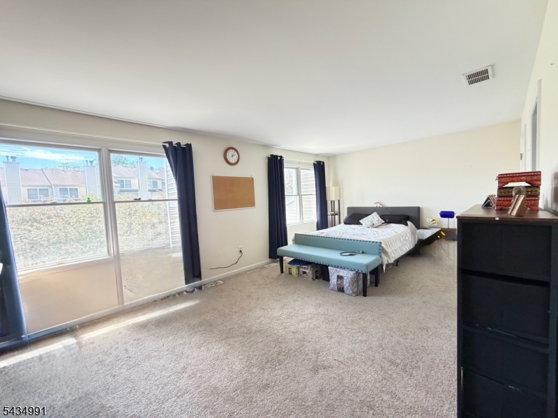 Glenmont Commons - Residential Lease