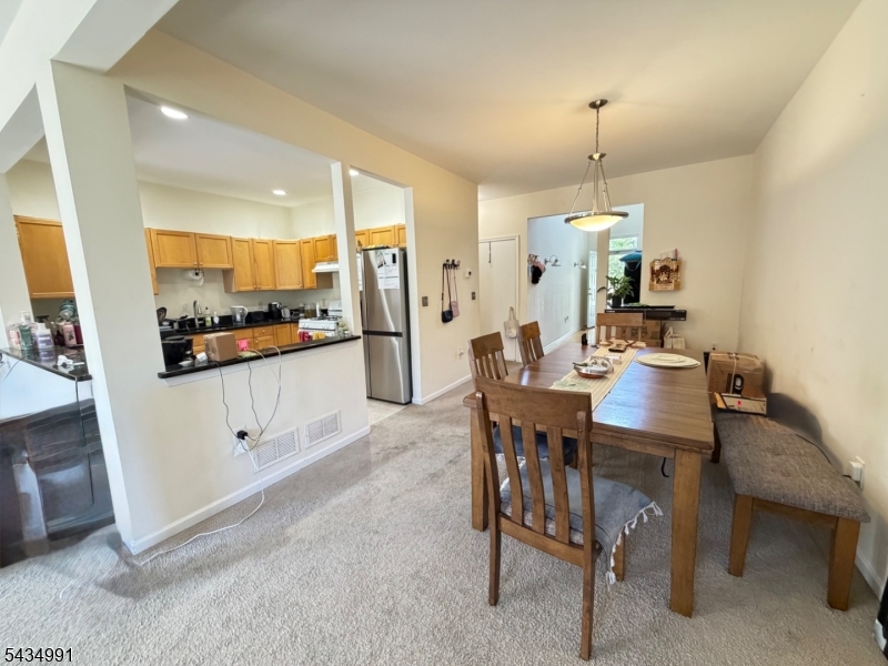 Glenmont Commons - Residential Lease