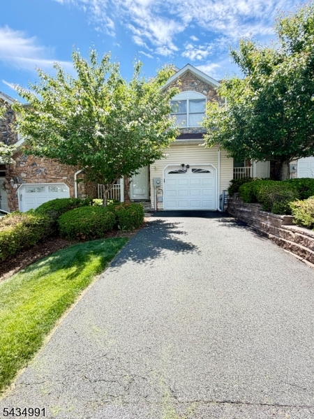 Glenmont Commons - Residential Lease