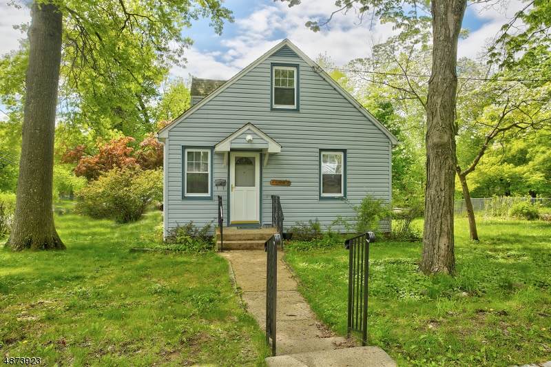 Lake Parsippany - Residential