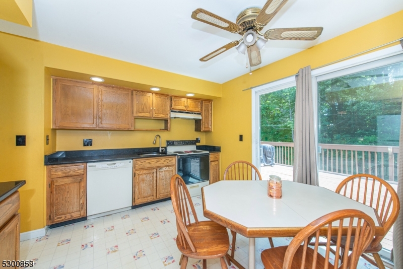 Upper Lake Hiawatha - Residential