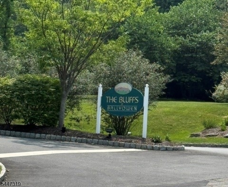 The Bluffs at Ballyowen - Residential