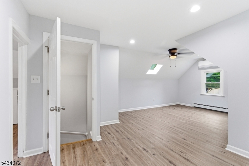 Park Lakes - Residential