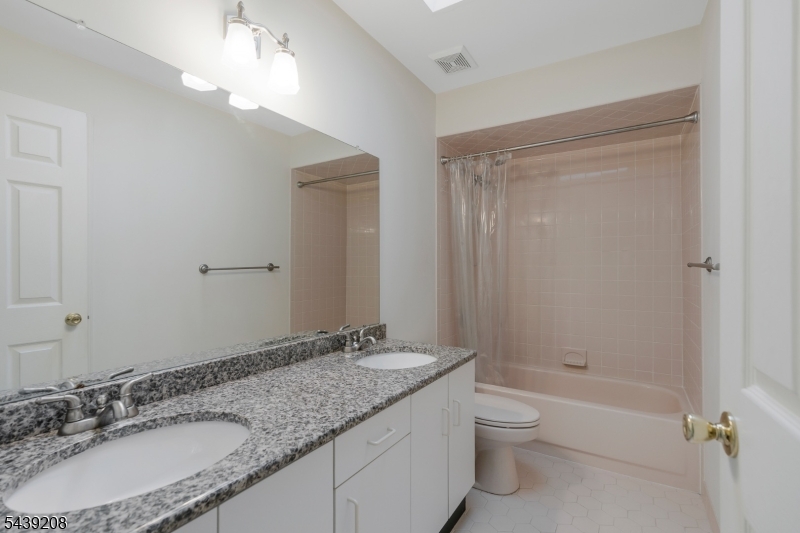 Greenwood Meadows - Residential