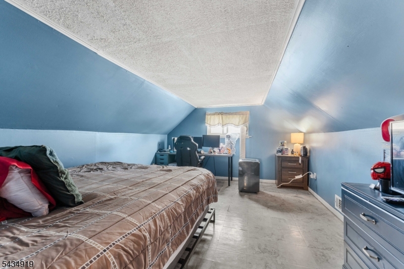 Tremley Point - Residential