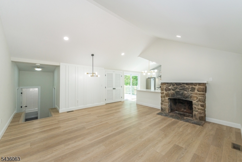 Highland Lakes - Residential