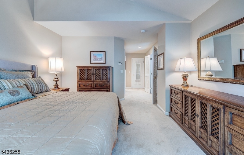 Eagle Rock - Residential