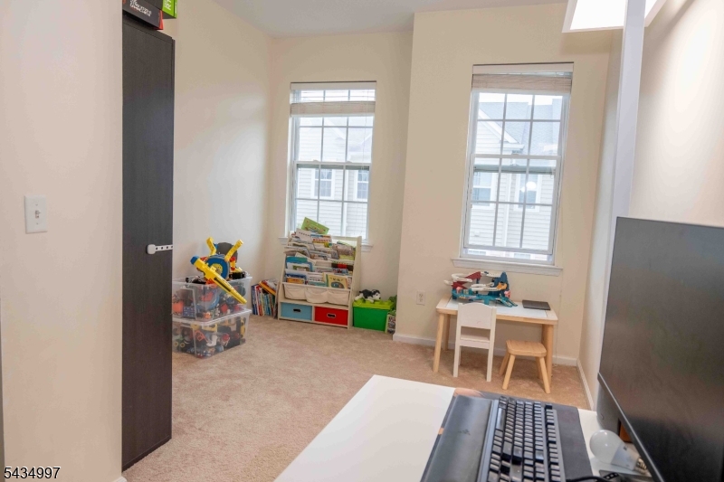 Essex Park - Residential