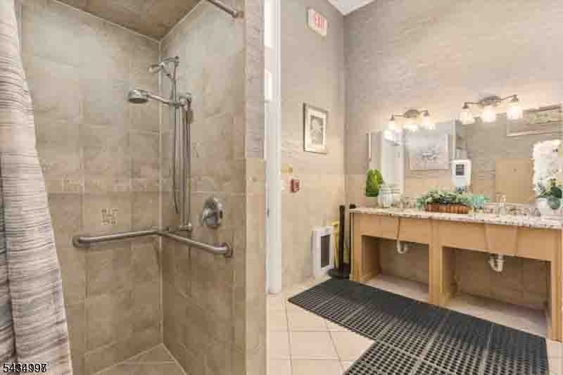 Essex Park - Residential