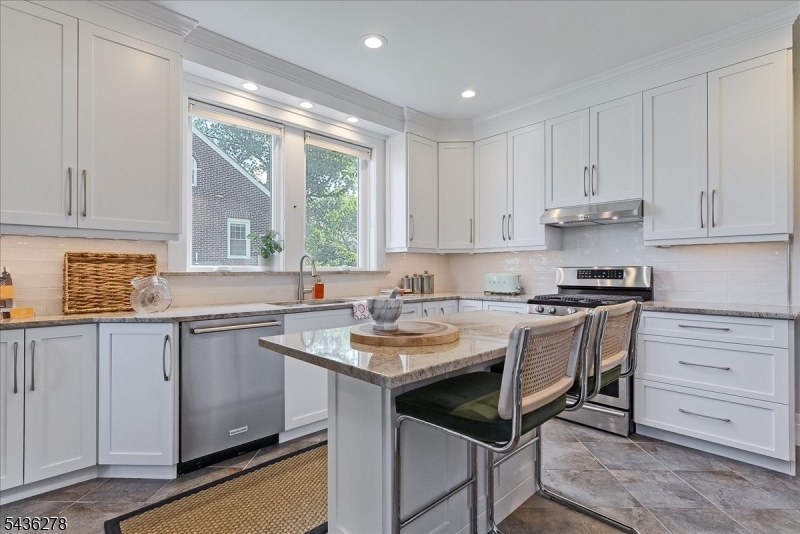 Tuscan, College Hill - Residential