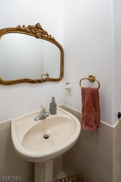 Warren Heights - Residential