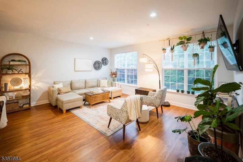 Warren Heights - Residential