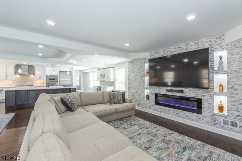 Indian Lake - Residential