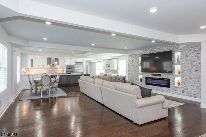 Indian Lake - Residential