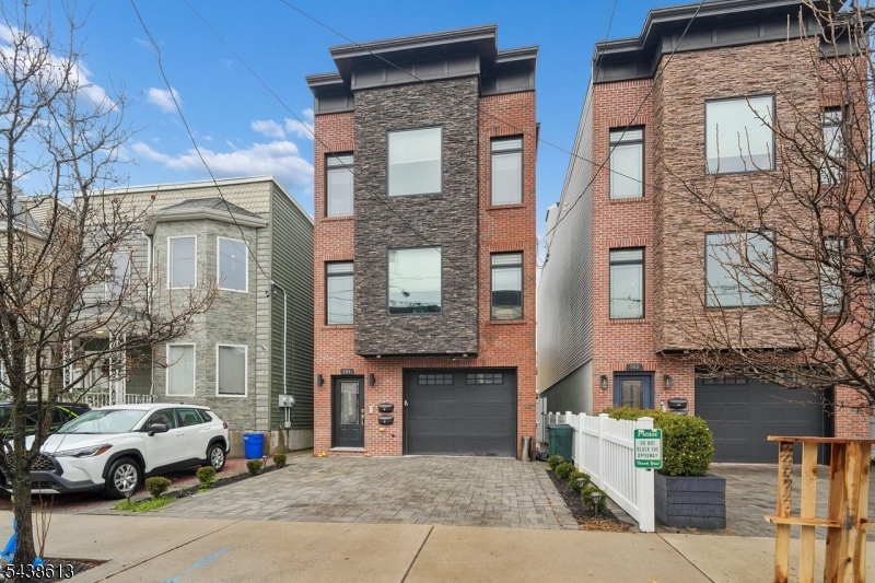 JC Heights - Residential