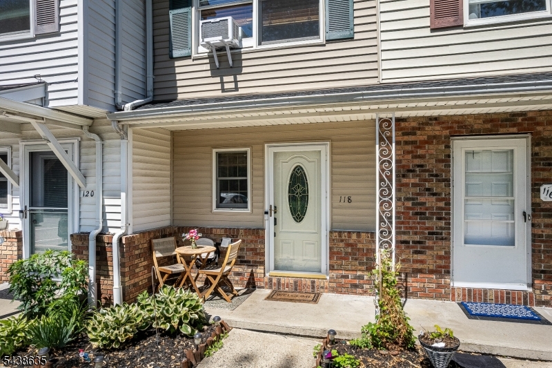 Brook View - Residential