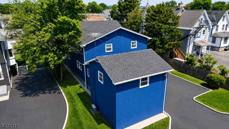 West End - Commercial Sale