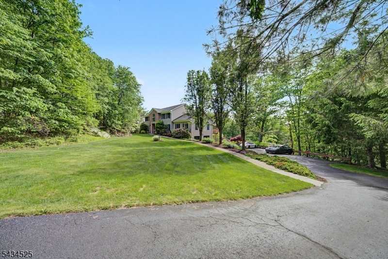 Estates of Kinnelon - Residential