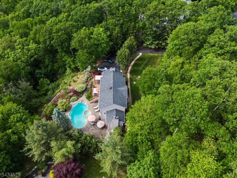 Estates of Kinnelon - Residential