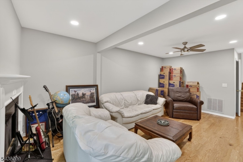 Brookview - Residential