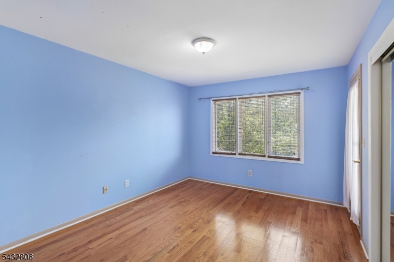 Wedgewood Knolls - Residential