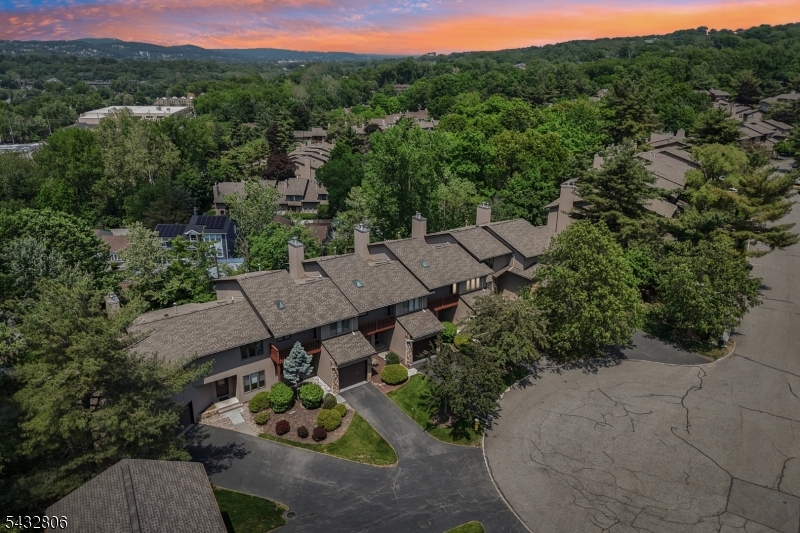 Wedgewood Knolls - Residential