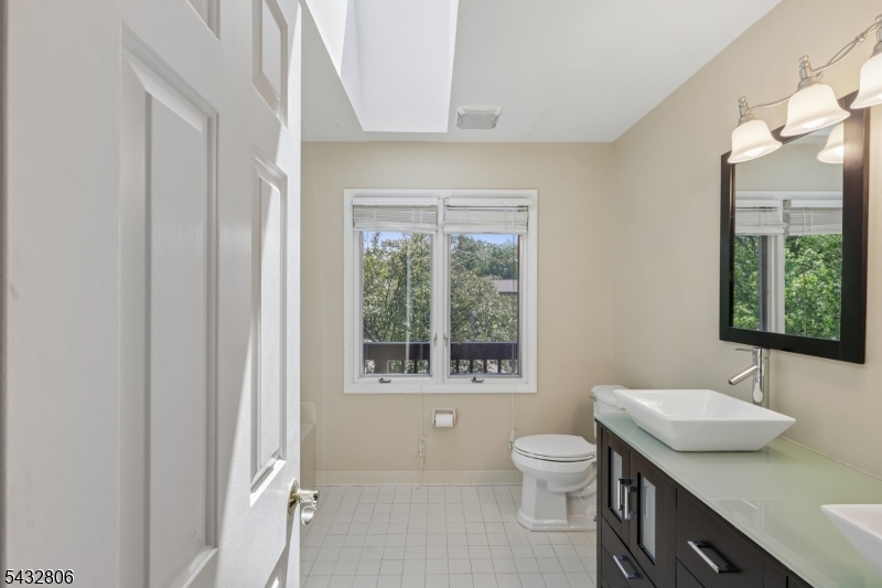 Wedgewood Knolls - Residential