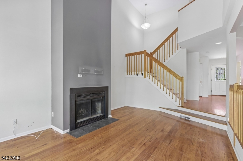 Wedgewood Knolls - Residential