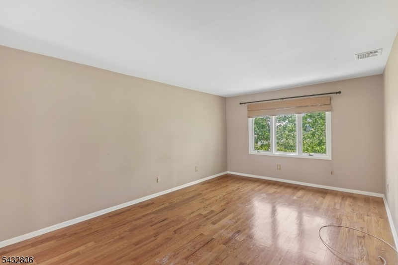 Wedgewood Knolls - Residential