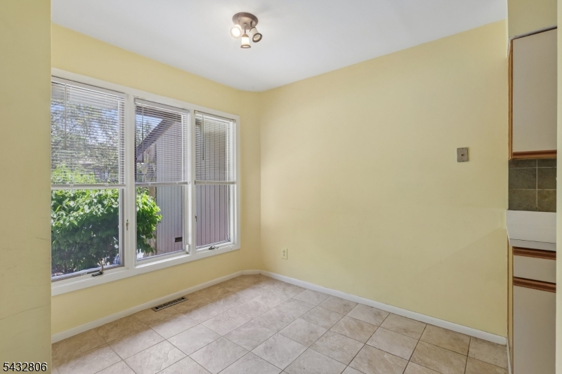 Wedgewood Knolls - Residential