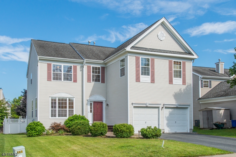 BROOK HOLLOW - Residential