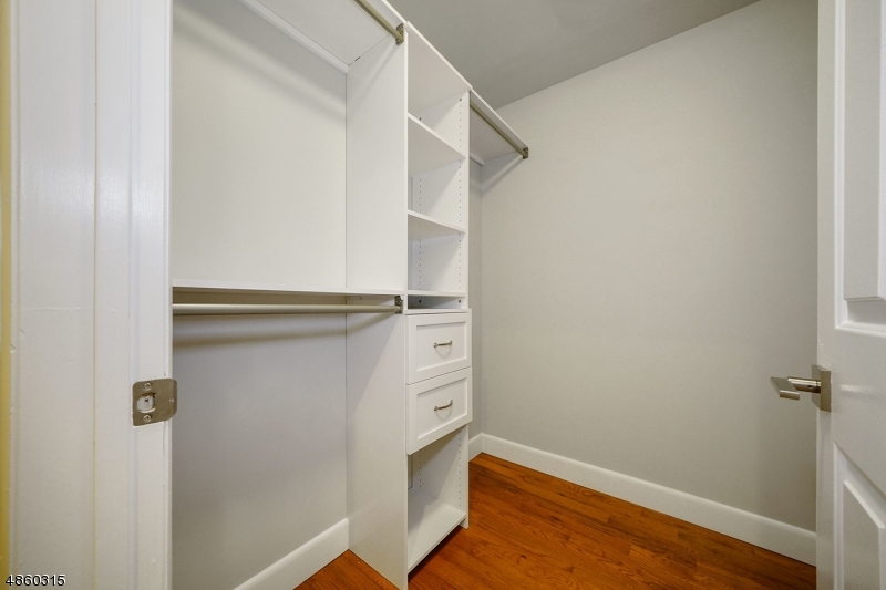 Woodside - Residential