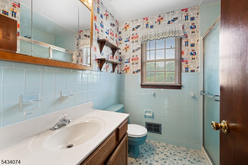 Neshanic Station - Residential