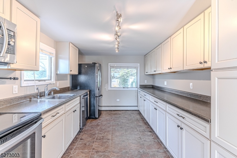 Cedar Lake - Residential Lease