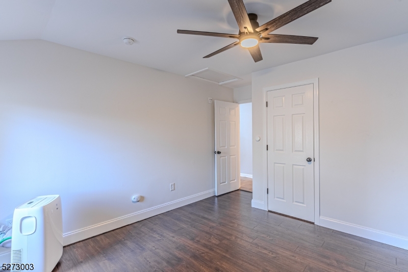 Cedar Lake - Residential Lease