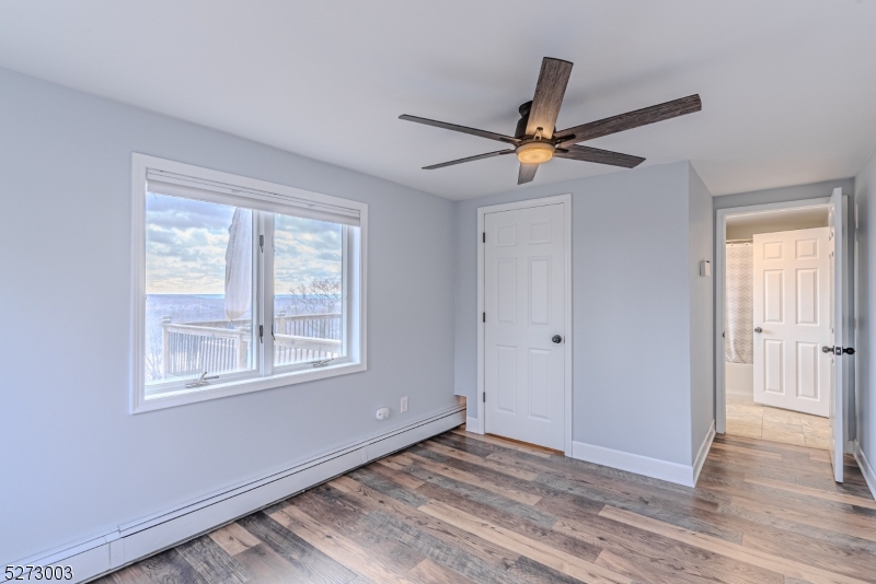 Cedar Lake - Residential Lease