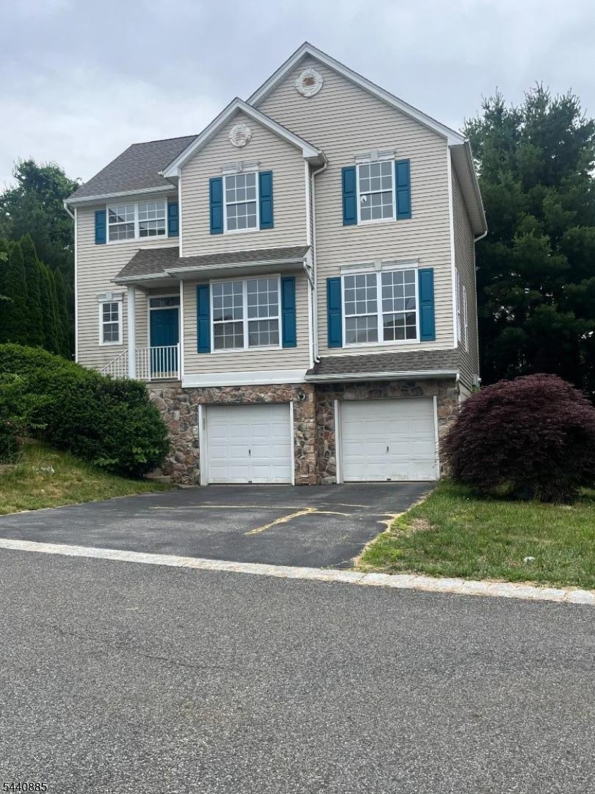 Woodfield Estates - Residential Lease