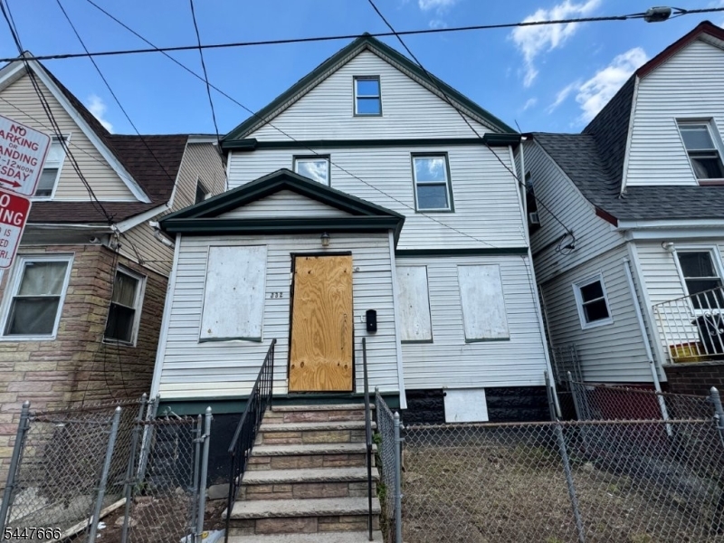 Investor Special: High-Yield Renovation Opportunity in Newark! Attention investors and handy buyers! Unlock immense equity and cash flow potential with this classic six-room, three-bedroom, one-bathroom Colonial situated on a 25 x 100 lot. If you are looking for your next great income producer or a rewarding flip project, this property is priced perfectly for an investor or a handy person using cash or renovation financing. The home features incredibly low carrying costs with property taxes under $1,100 yearly, maximizing your bottom line and future rental yields. Please note that the property requires substantial repairs and a total renovation, providing the perfect blank canvas to build it out exactly to your standards in a highly active sub-market with robust buyer demand.The property is currently vacant, boarded safe, and easy to show. Investment opportunities with carrying costs this low do not last long in this competitive market, so bring your contractor, bring your vision, and act now before it's gone!