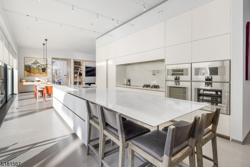 Mountain Colony - Residential