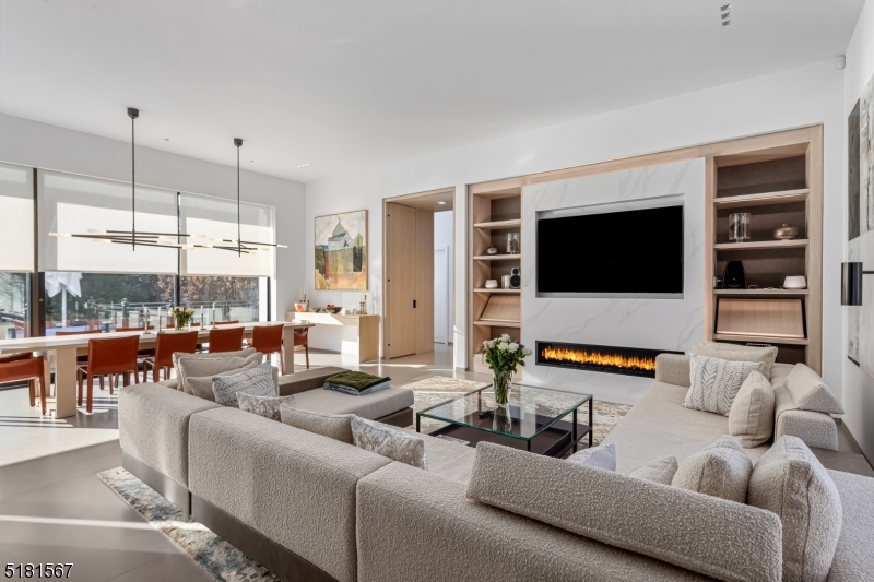 Mountain Colony - Residential
