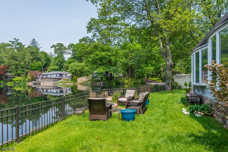 Rainbow Lakes - Residential