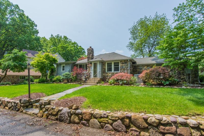 Rainbow Lakes - Residential