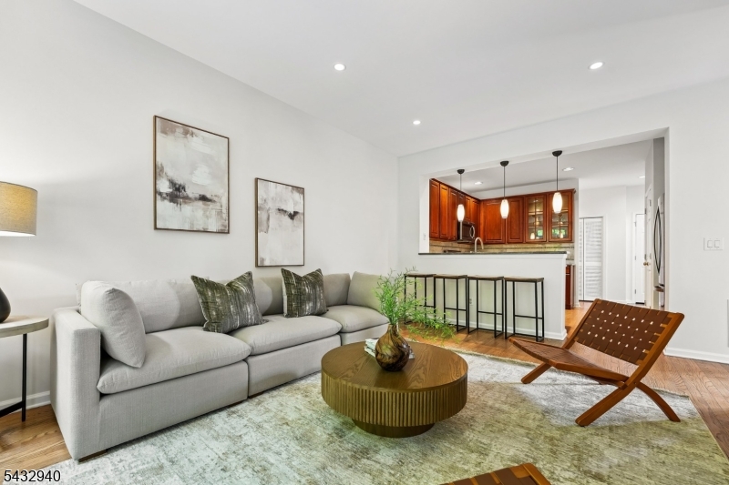 The Eagle Rock - Residential