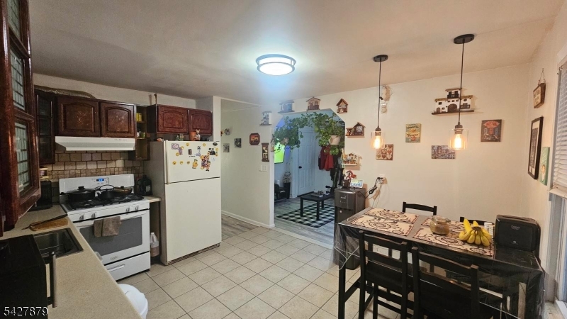 WARINANCO PARK - Residential Income